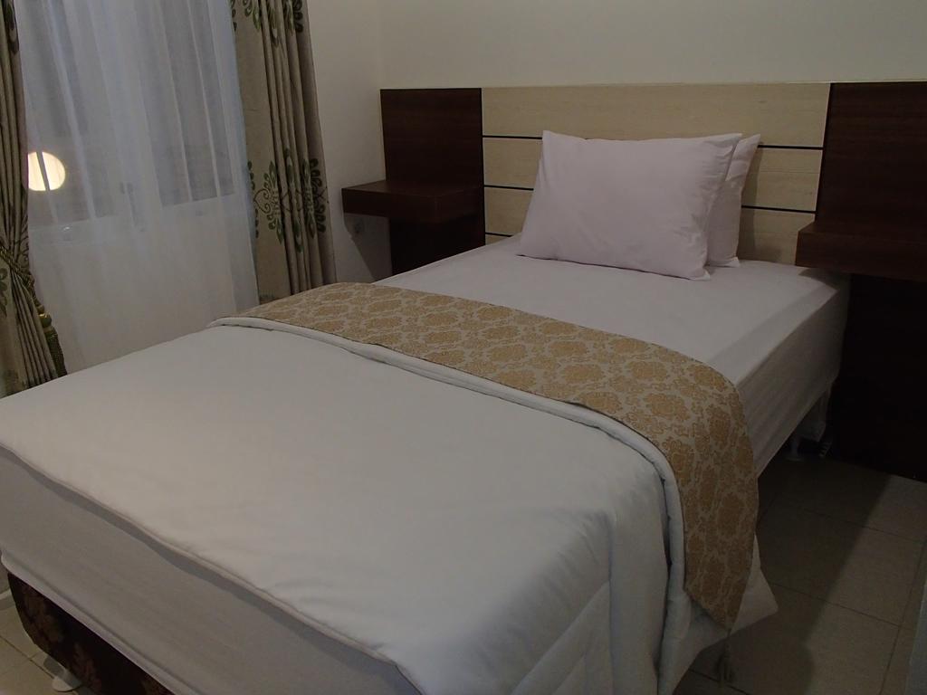 Shakila Guest House Malang Quarto foto